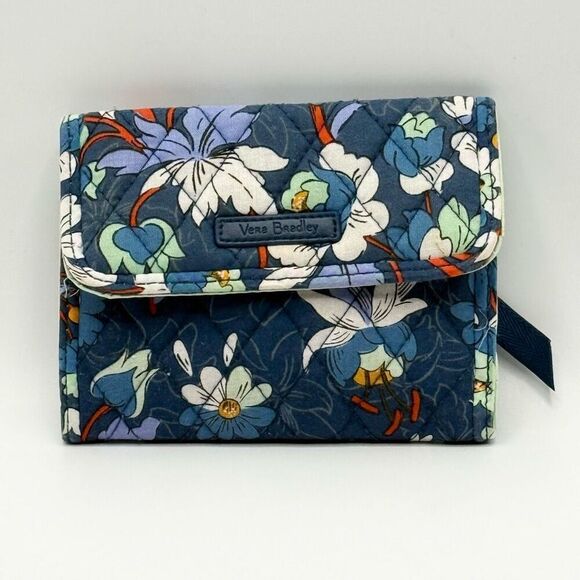Vera Bradley Floral Print RFID Euro Wallet - Picture 1 of 7